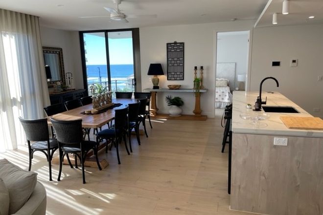 702/5 Pacific Street Main Beach 4217 - Image 3