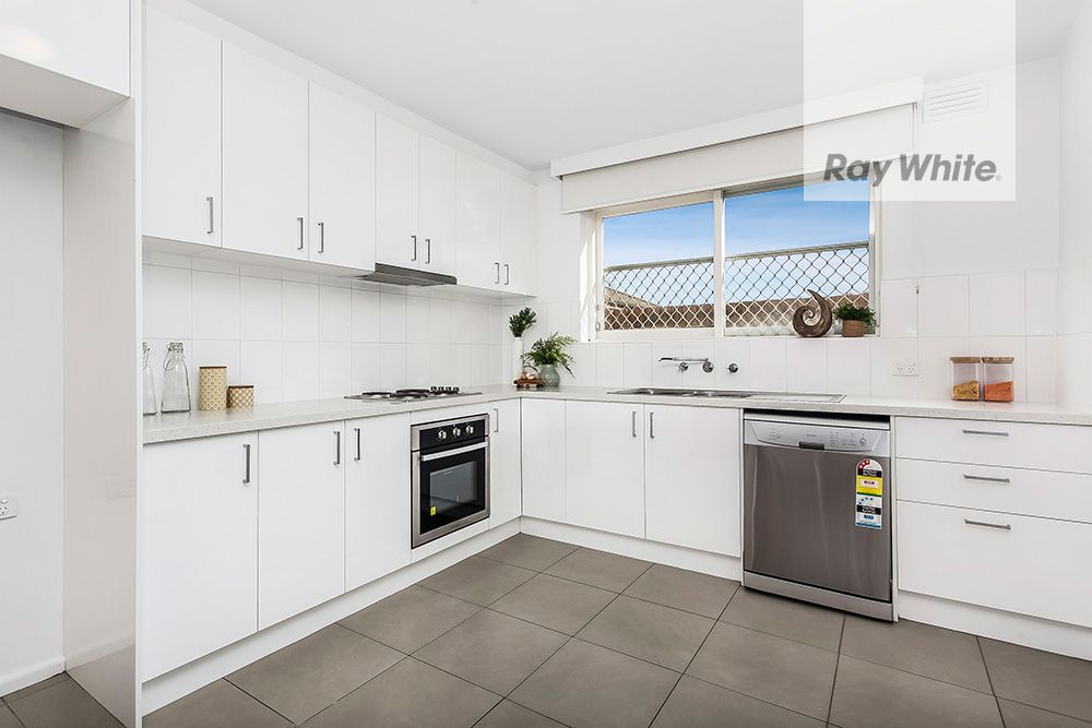 3/6 McColl Court, Brunswick West VIC 3055, Image 2