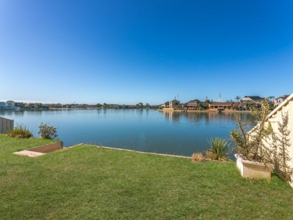 14/39 Lochside Drive, West Lakes SA 5021