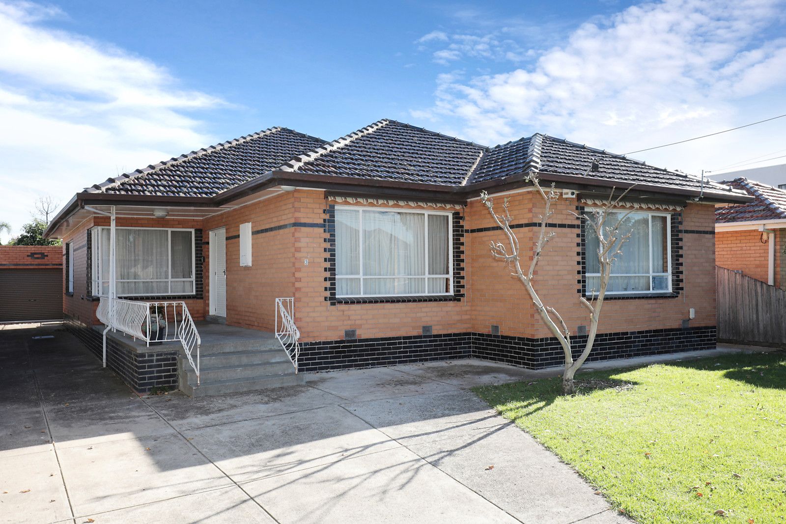 3 Lake Street, Avondale Heights Property History & Address Research Domain