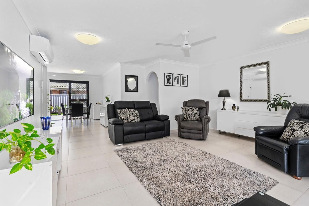 2/43 Treeview Drive, Burleigh Waters QLD 4220, Image 0
