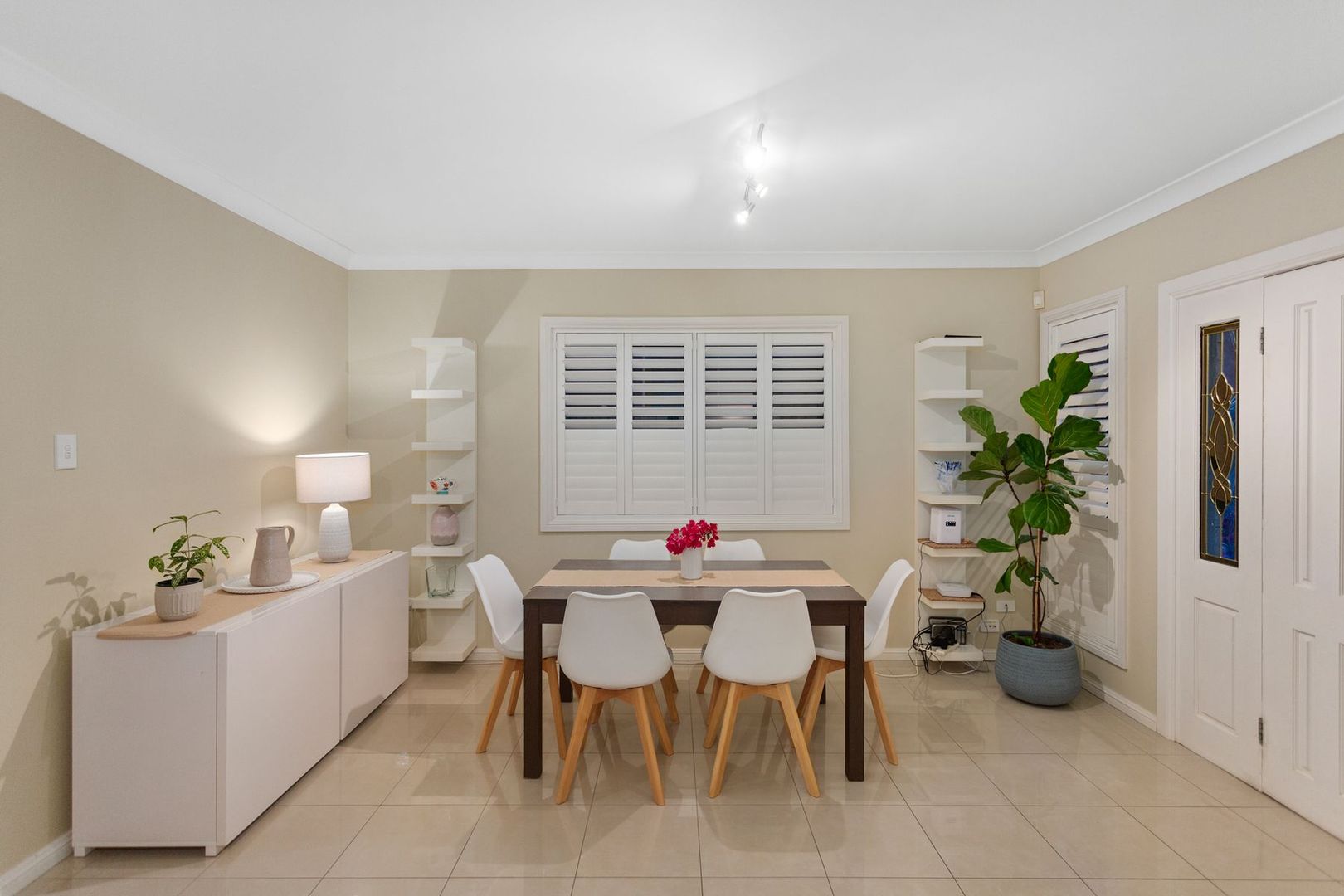 16 Eileen Street, Picnic Point NSW 2213, Image 1