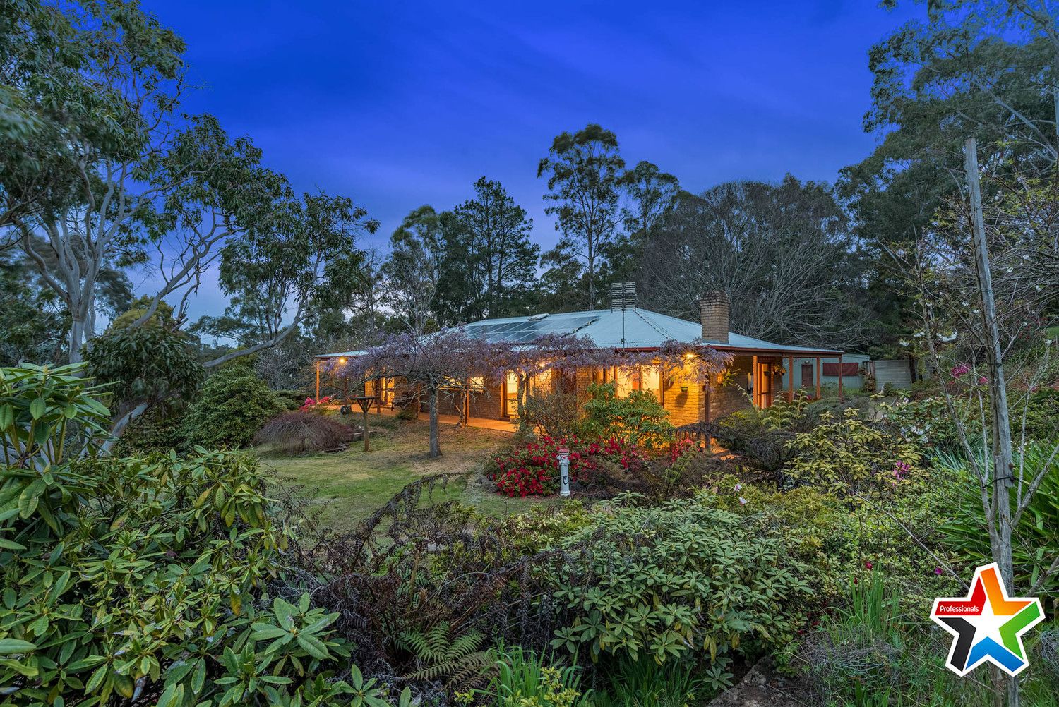 16 Carters Lane, Seville VIC 3139, Image 0