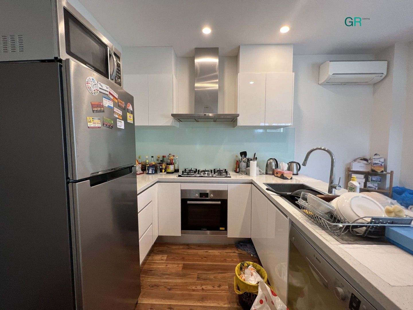 3 bedrooms Townhouse in 1/5 Hay Street BOX HILL SOUTH VIC, 3128