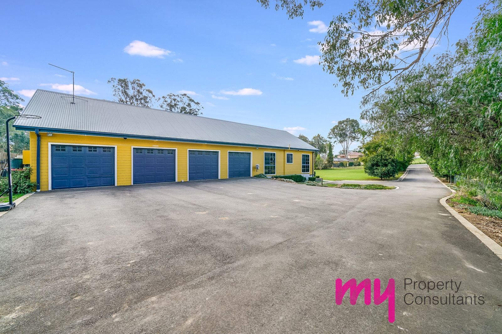 11A Benwerrin Crescent, Grasmere NSW 2570, Image 2