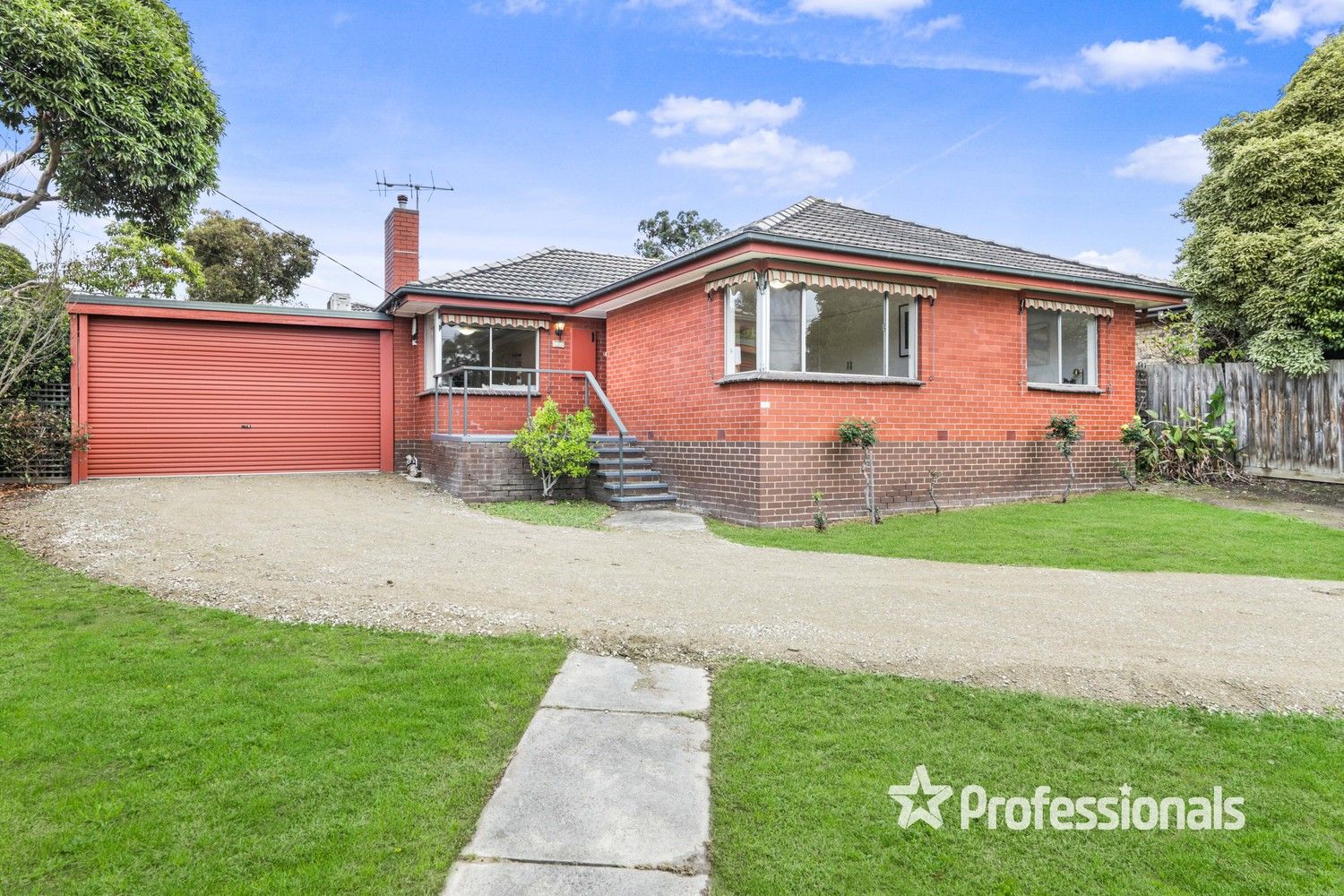 116 Eastfield Road, Croydon South VIC 3136, Image 0