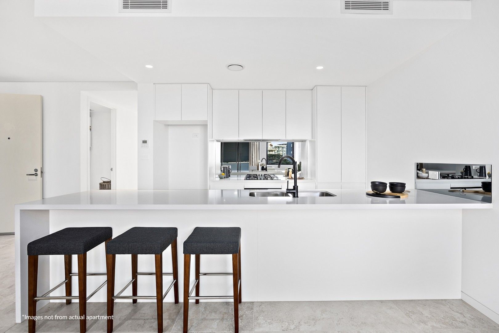 2 bedrooms Apartment / Unit / Flat in 4/19-21 Kembla Street WOLLONGONG NSW, 2500