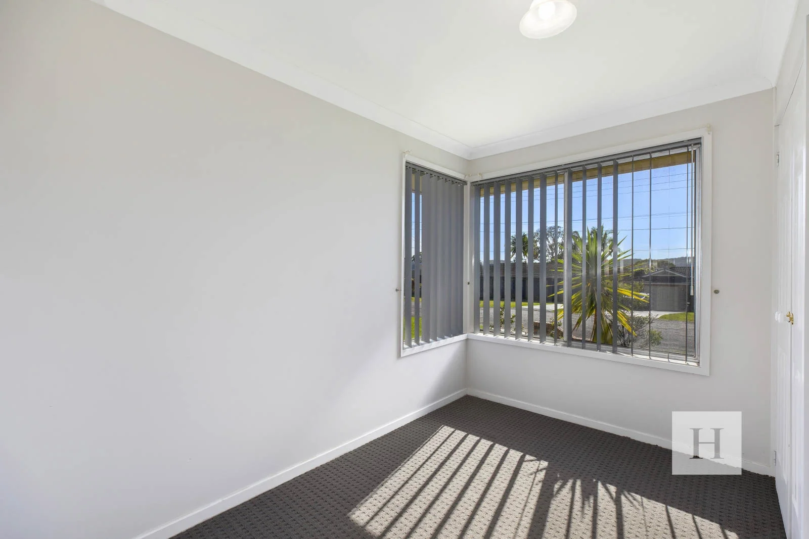 Additional image 6 of 183 Winbin Crescent, Gwandalan NSW 2259