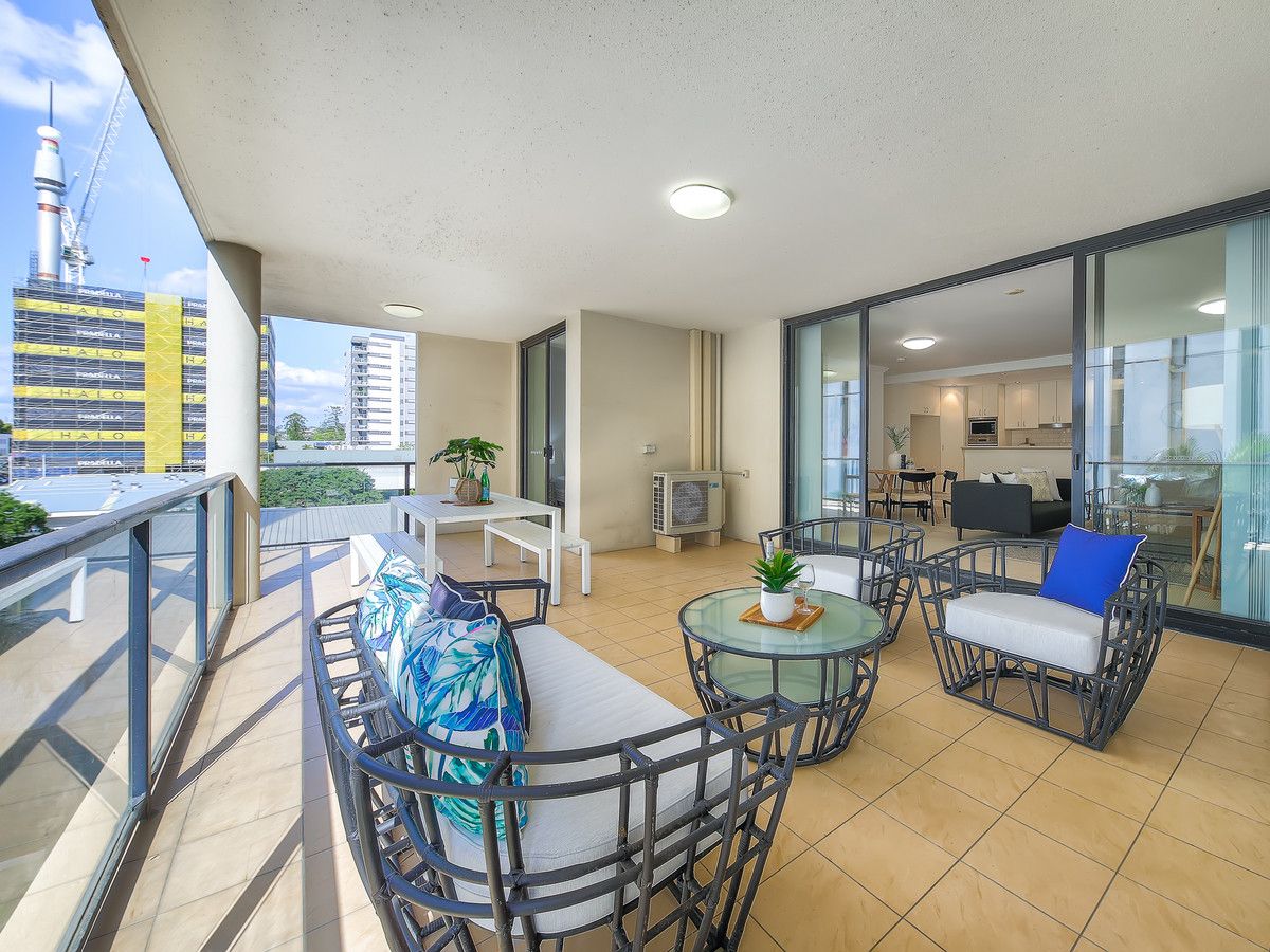 15/6 Edmondstone Street, South Brisbane QLD 4101, Image 1