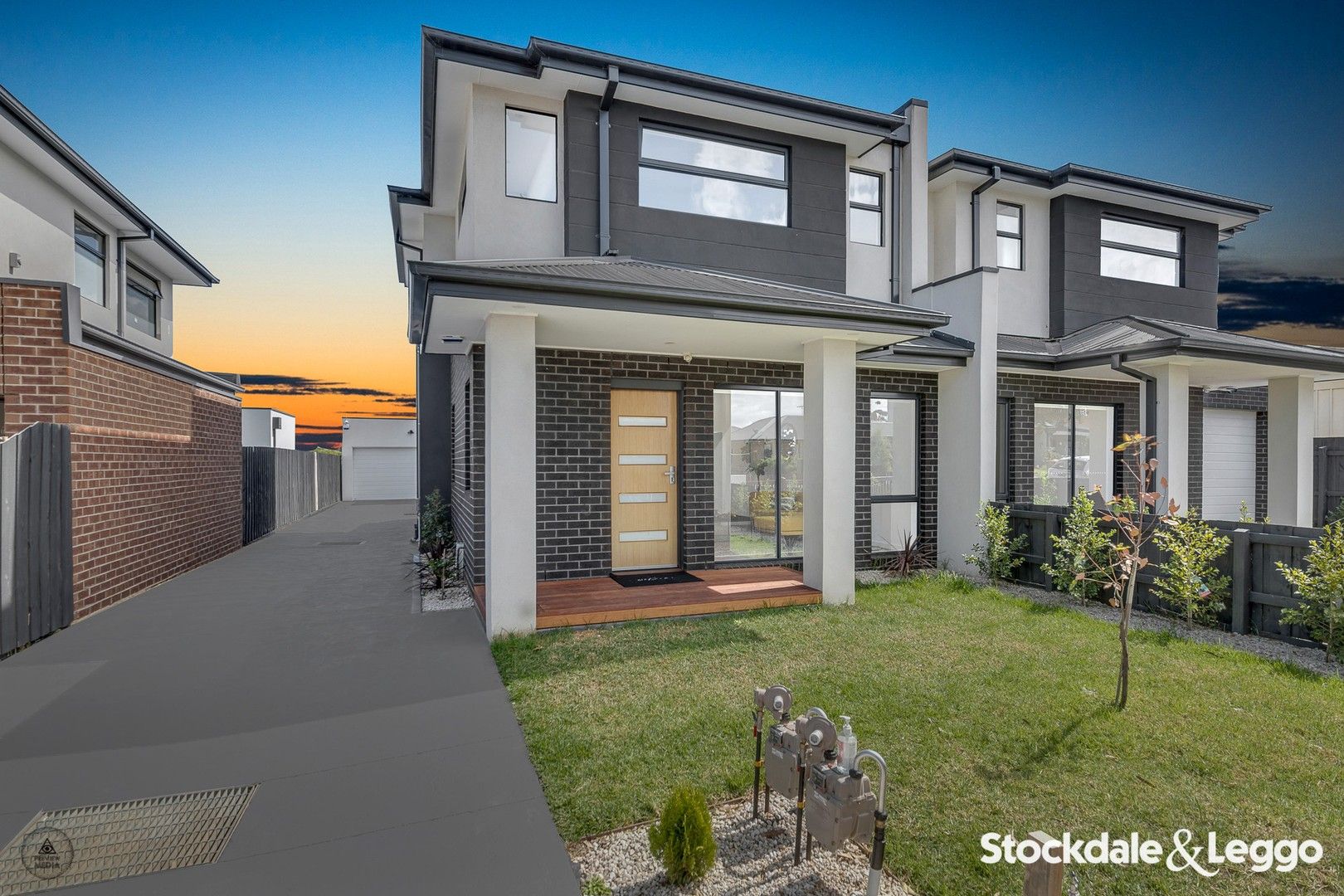 3 bedrooms House in 2/6 Wackett Street LAVERTON VIC, 3028