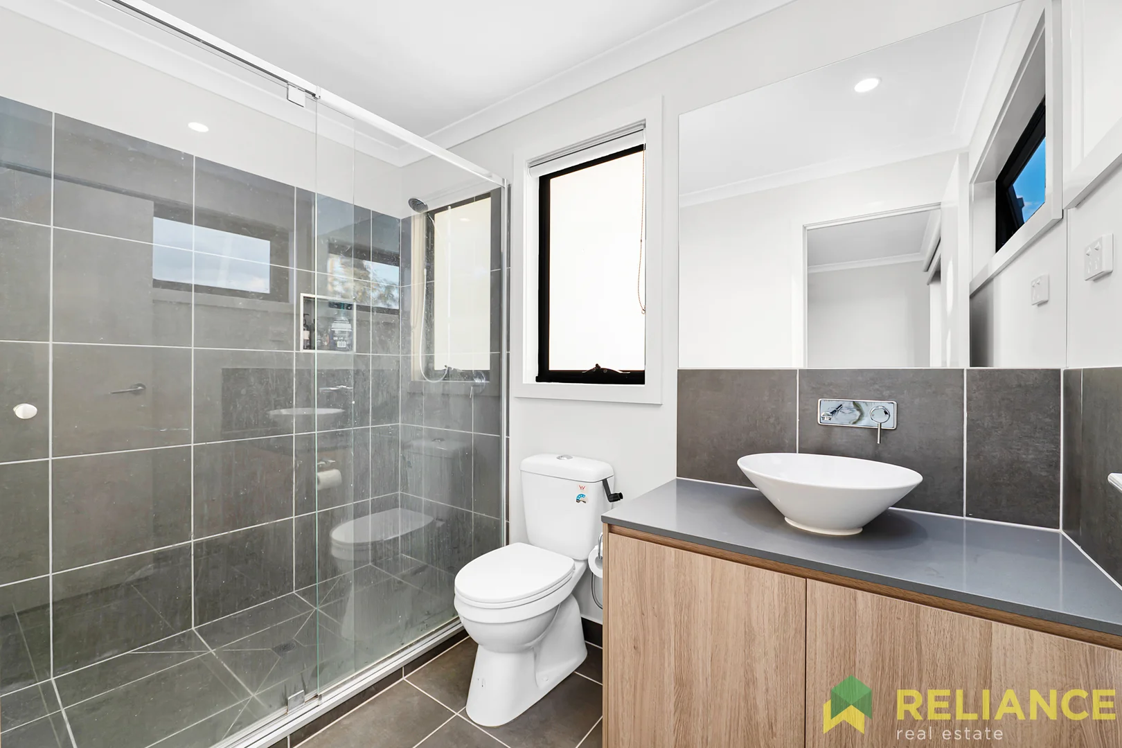 Additional image 16 of 36 Washington Drive, Thornhill Park VIC 3335