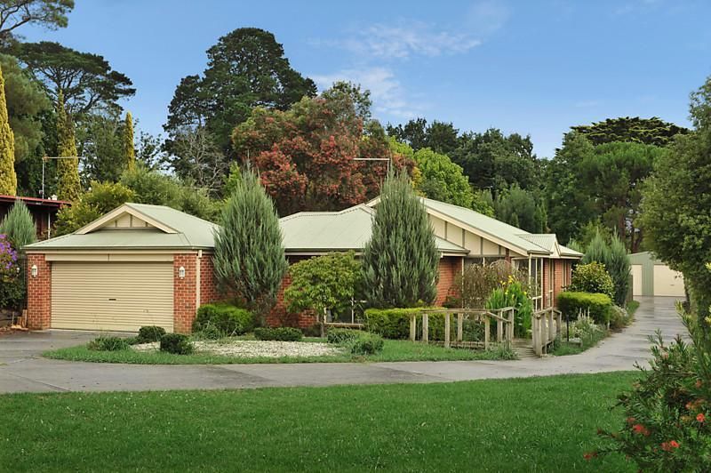 72 Braeside Drive, LAUNCHING PLACE VIC 3139, Image 0