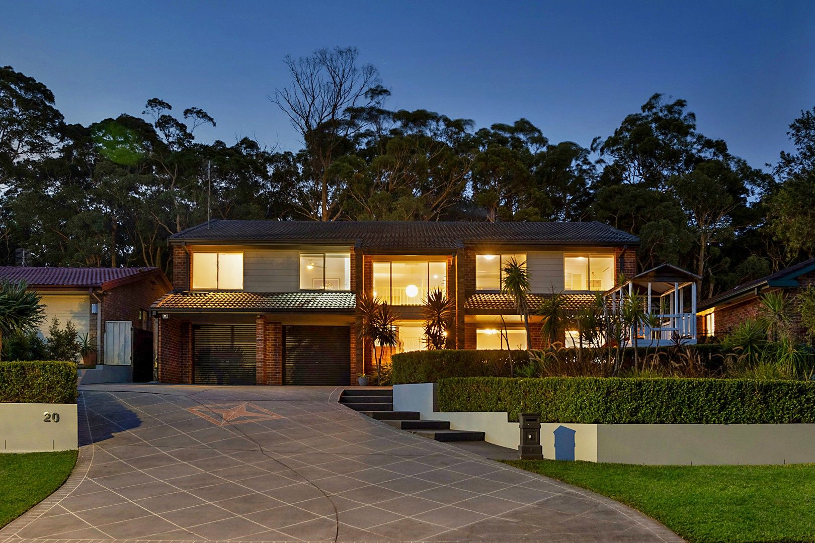 20 Neptune Place, Croudace Bay NSW 2280, Image 0