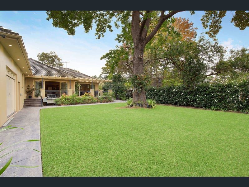 4 bedrooms House in  TURRAMURRA NSW, 2074
