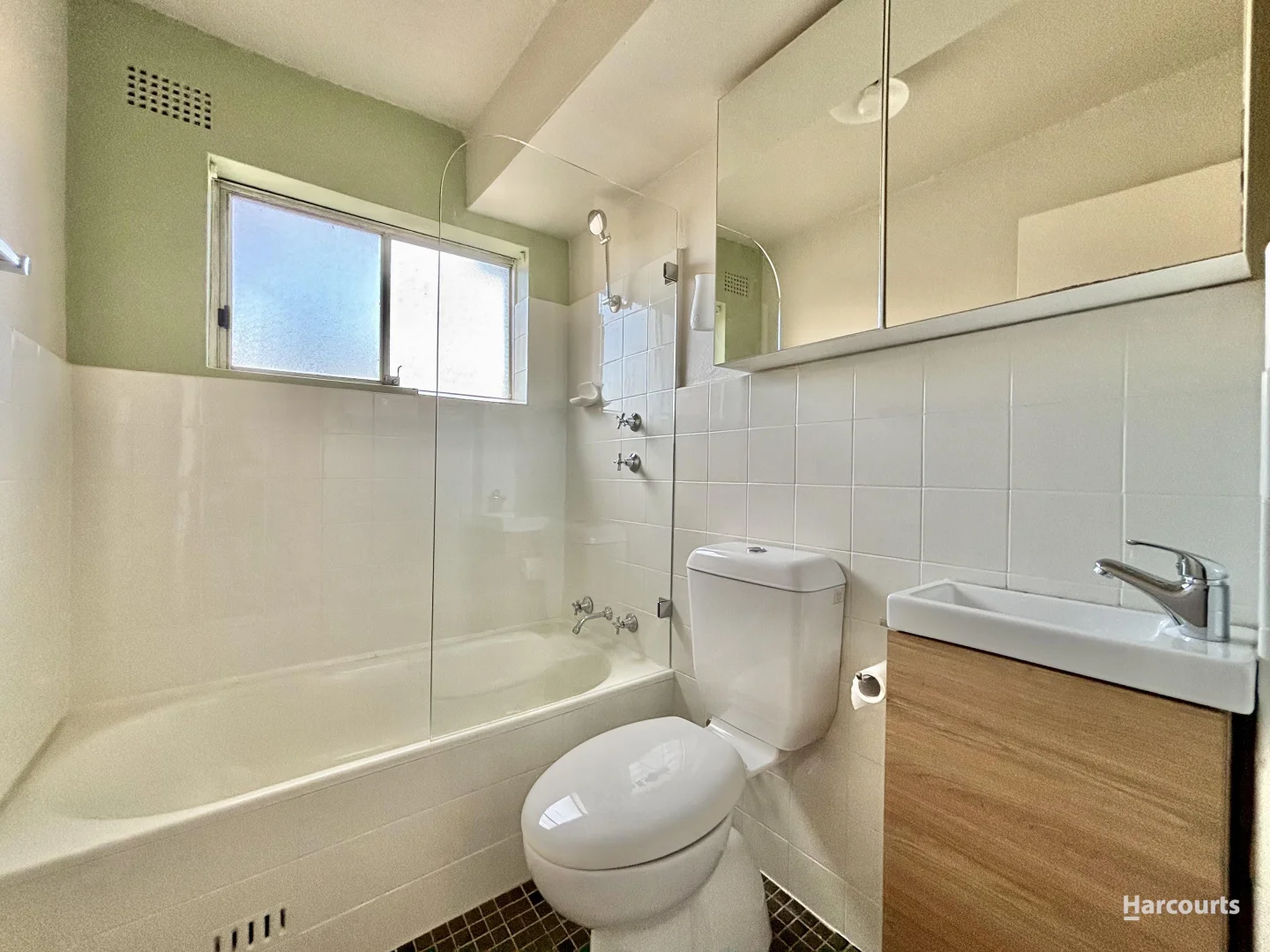 Additional image 7 of 13/98 Dumaresq Street, Campbelltown NSW 2560