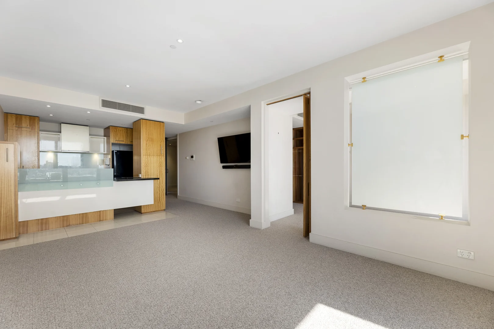 Additional image 5 of 701/1 Powlett Street, East Melbourne VIC 3002