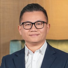 Tim Yu, Sales representative