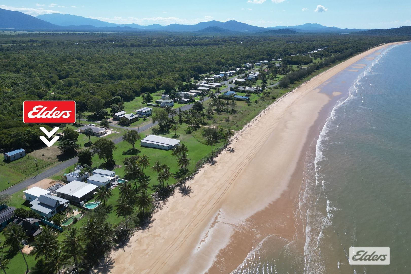 13 Taylor Street, Tully Heads QLD 4854, Image 2