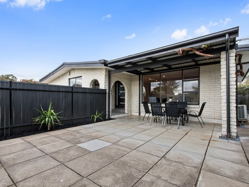 1/7 Glen Avon Terrace, Ridgehaven SA 5097, Image 2