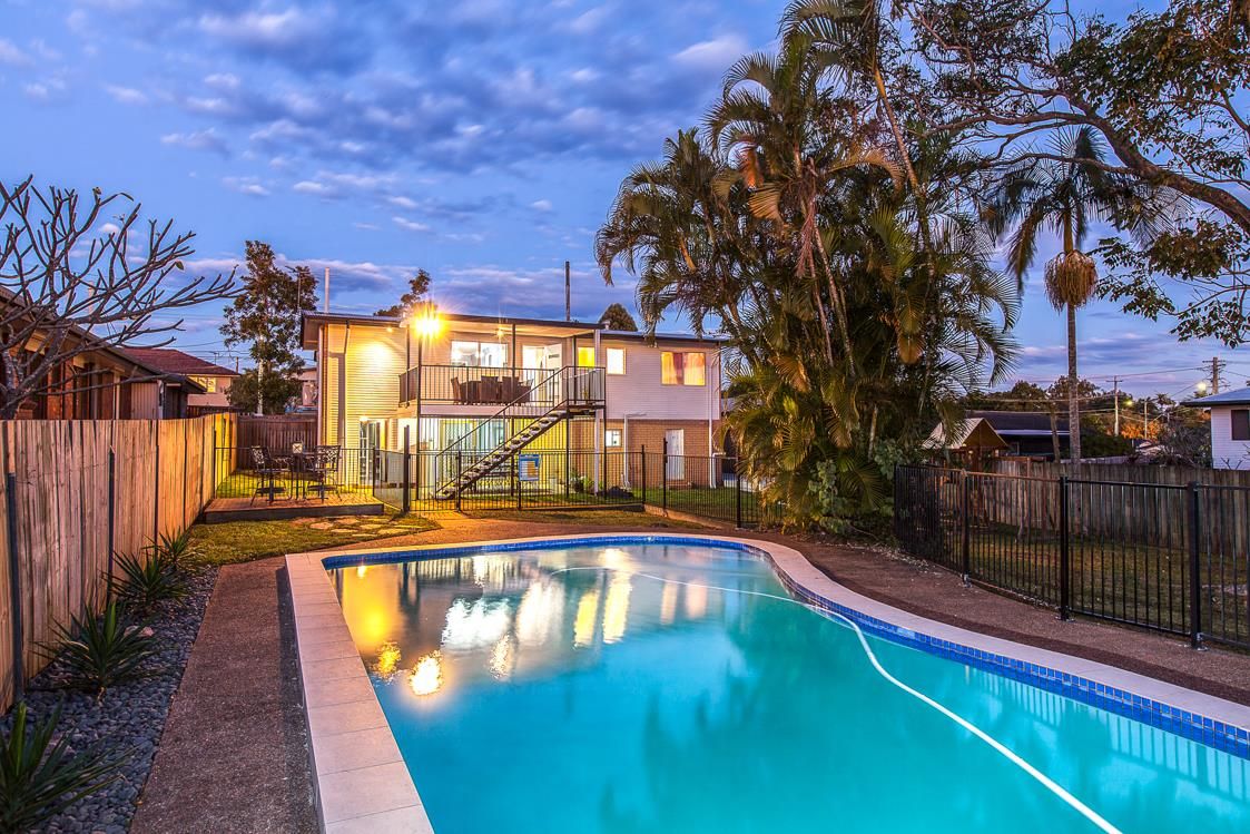 3 bedrooms House in 10 Somerset Street ROCHEDALE SOUTH QLD, 4123