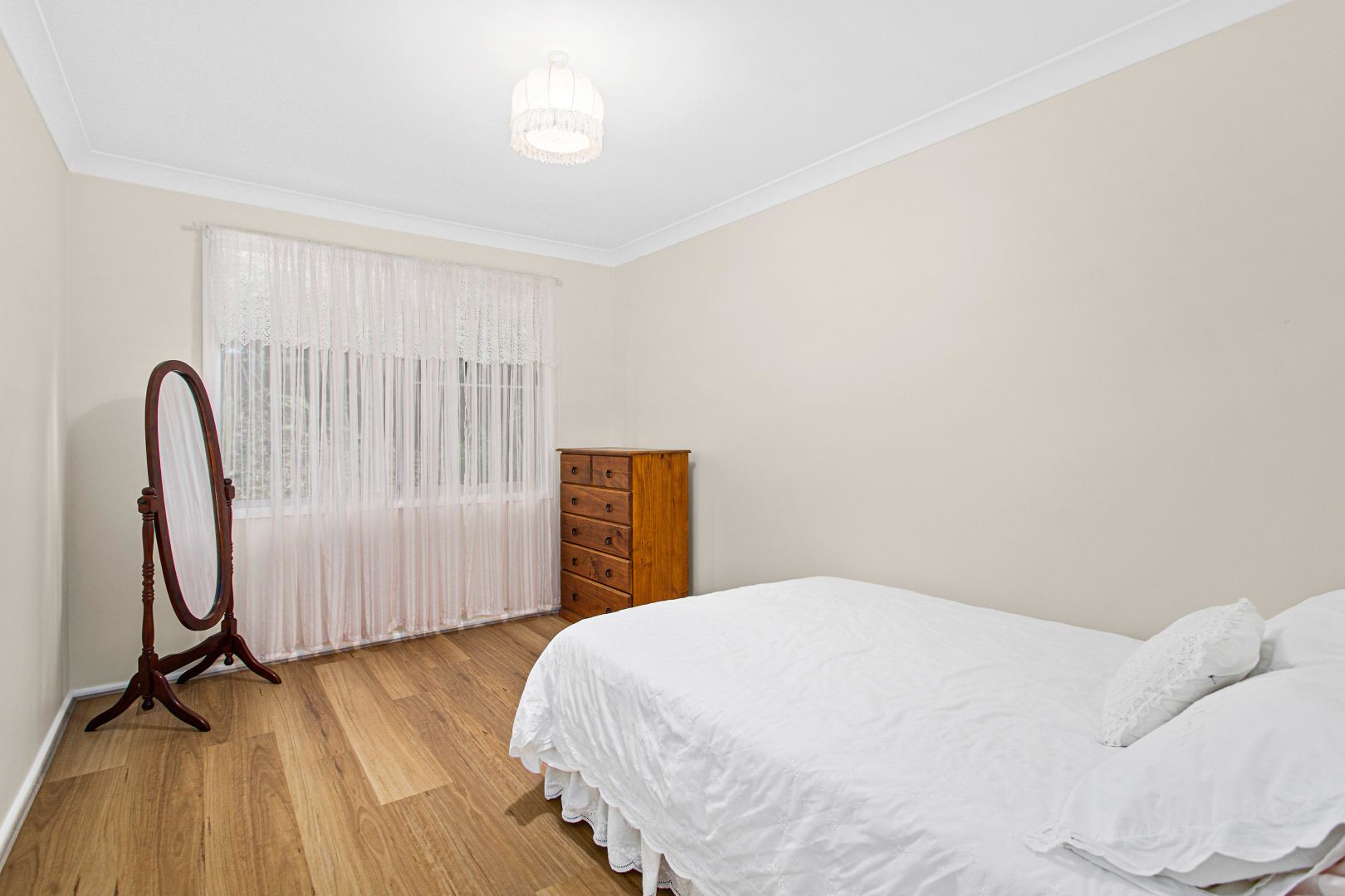 130 Iola Avenue, Farmborough Heights NSW 2526, Image 2