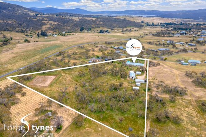 Picture of 6 Grey Mare Court, MOONBAH NSW 2627