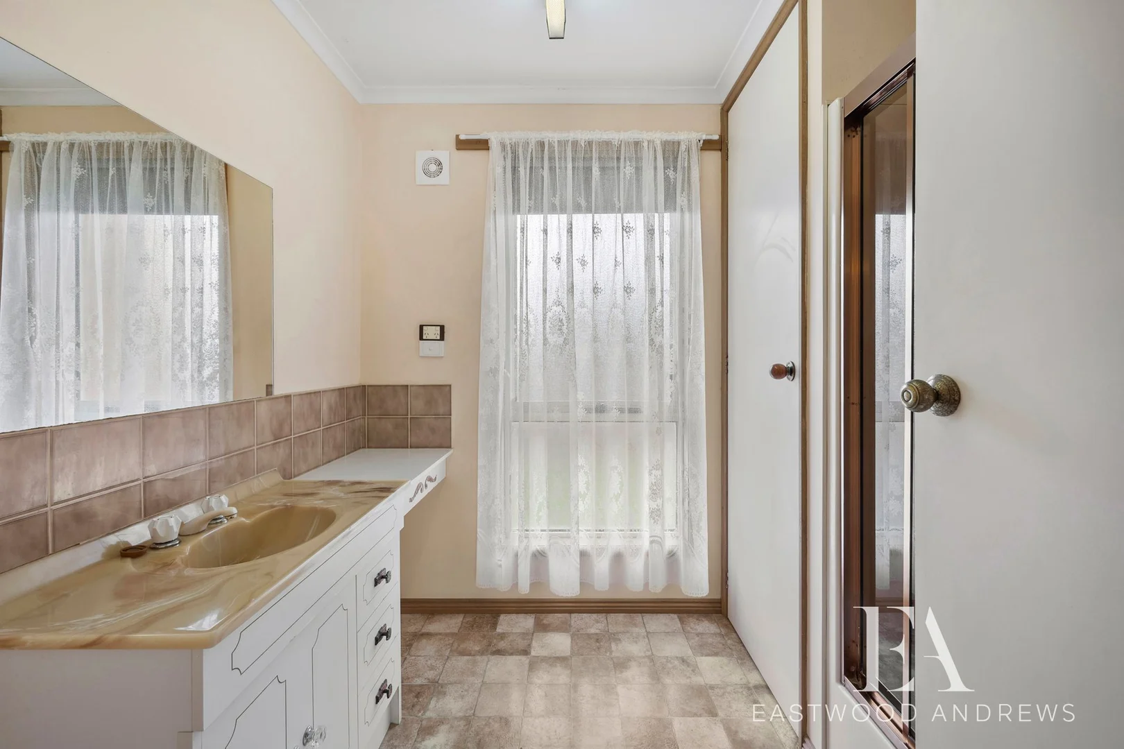 Additional image 16 of 2/6-8 Myrtle Avenue, Newcomb VIC 3219