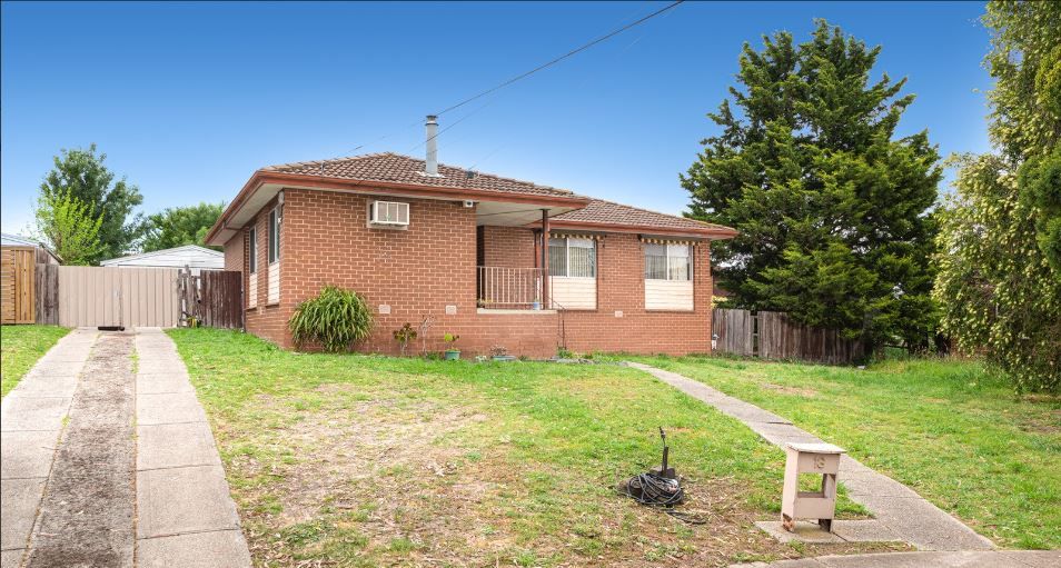 13 Melwood Court, Meadow Heights VIC 3048, Image 1