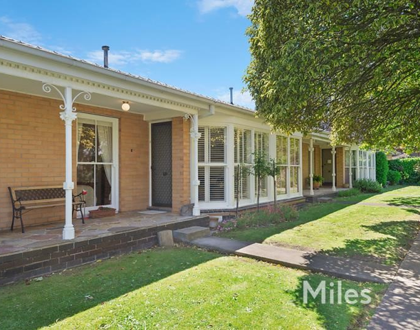 2/20 Rose Street, Ivanhoe VIC 3079