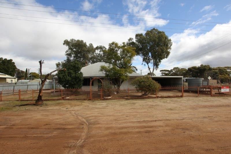 50 Pollock Avenue, Merredin WA 6415, Image 0