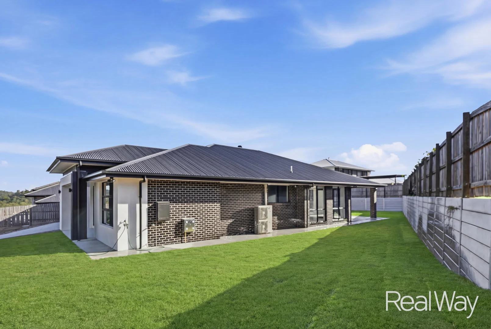 Additional image 17 of 31 Himalayan Crescent, Spring Mountain QLD 4300