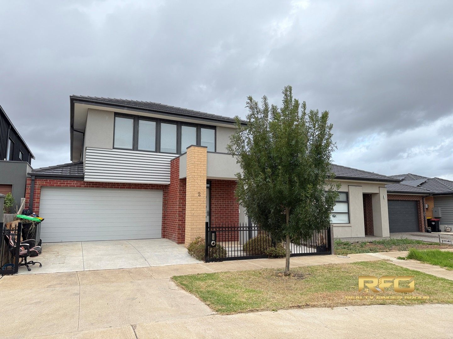 4 bedrooms House in 2 Ropley St DEANSIDE VIC, 3336