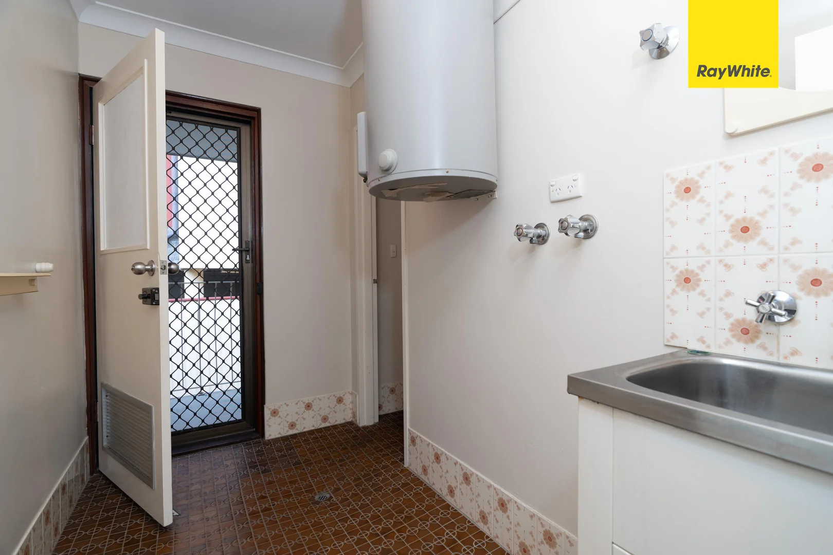 Additional image 14 of 5/2 Waroonga Road, Nedlands WA 6009