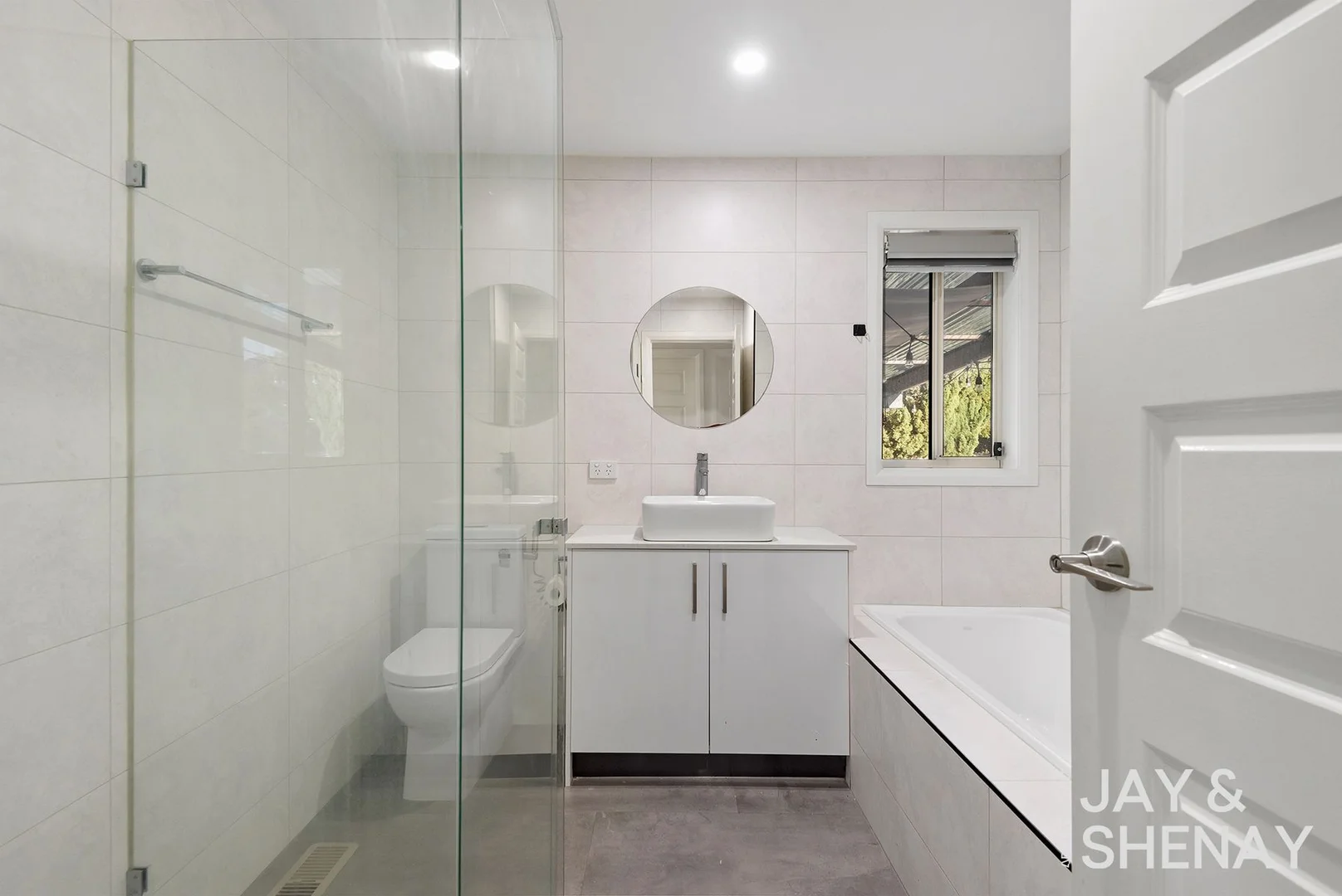 Additional image 8 of 130 Gleneagles Drive, Endeavour Hills VIC 3802