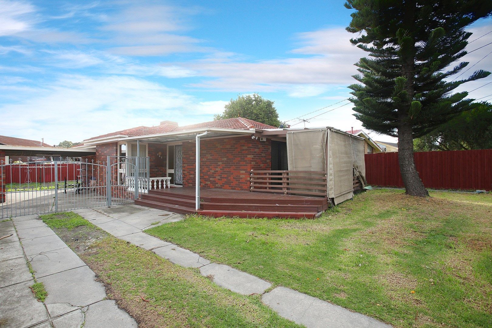 3 bedrooms House in 187 Westall Road CLAYTON SOUTH VIC, 3169