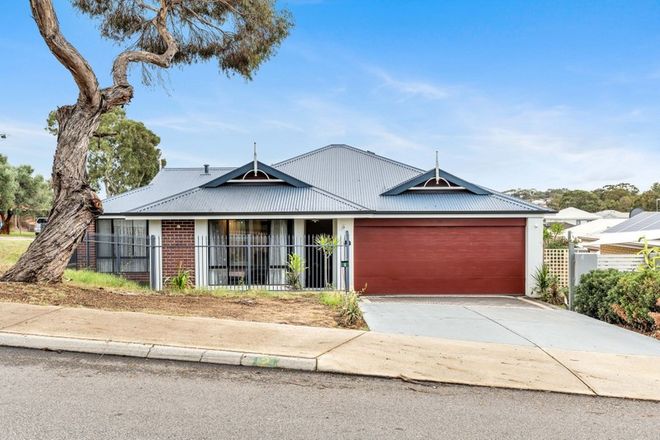 Picture of 2 Falstaff Crescent, SPEARWOOD WA 6163