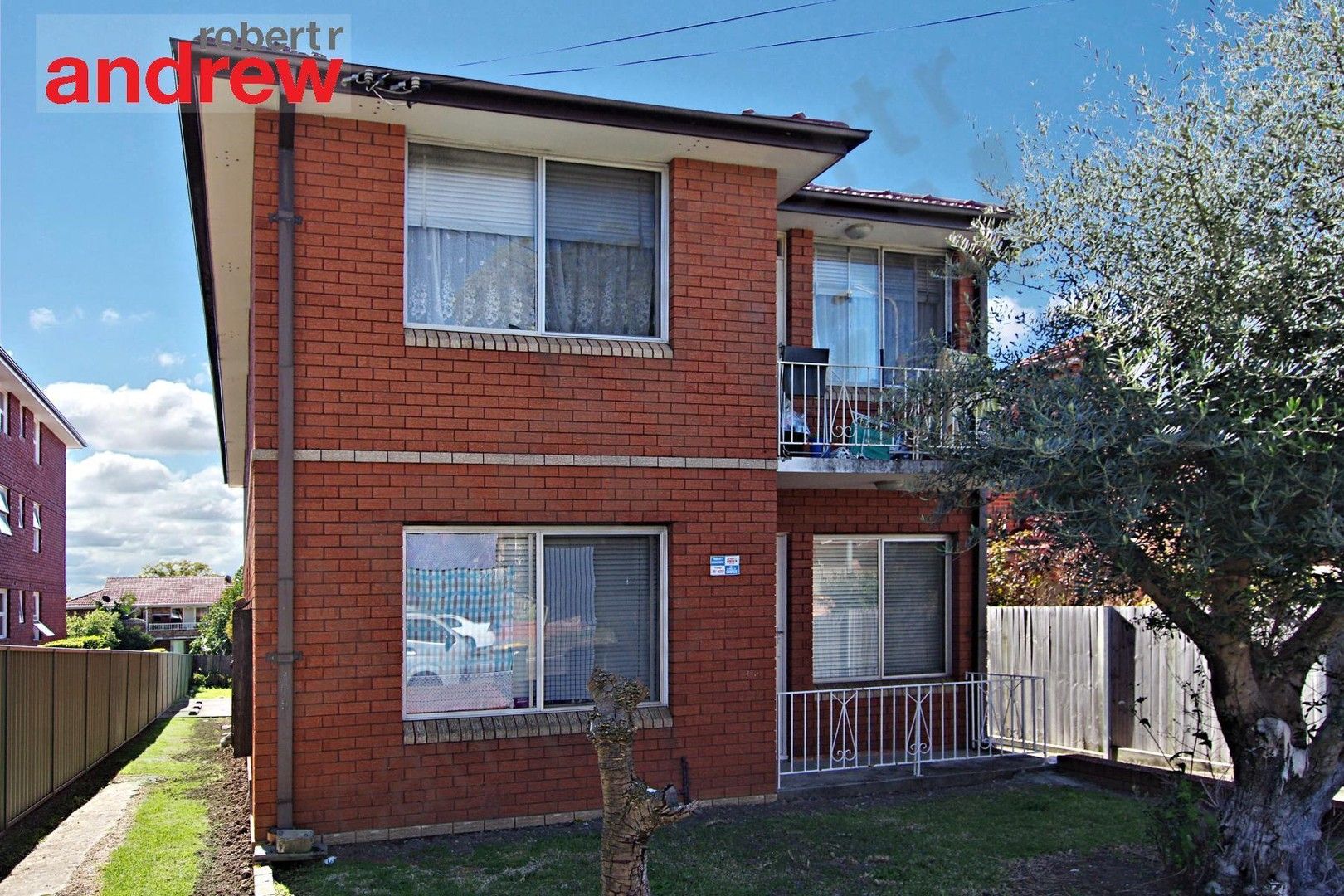 2 bedrooms Apartment / Unit / Flat in 1/125 Evaline Street CAMPSIE NSW, 2194
