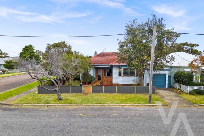 Picture of 9 Bay Street, STOCKTON NSW 2295
