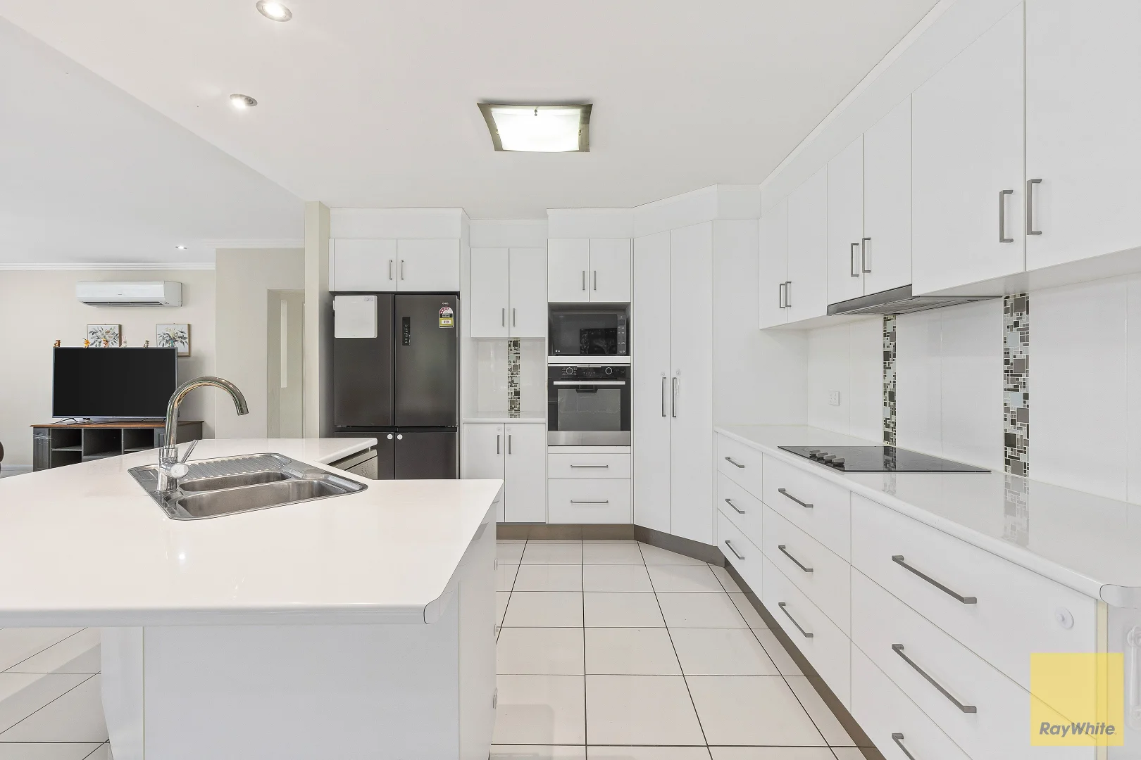 Additional image 6 of 28 Wright Street, Emerald QLD 4720