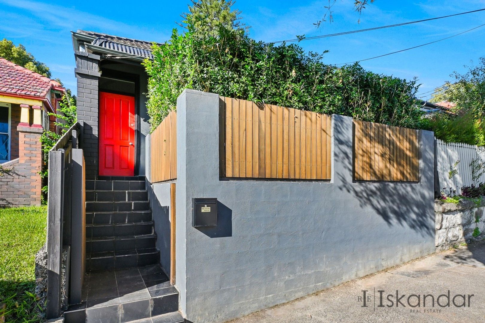 3 bedrooms House in 191 Old Canterbury Road DULWICH HILL NSW, 2203