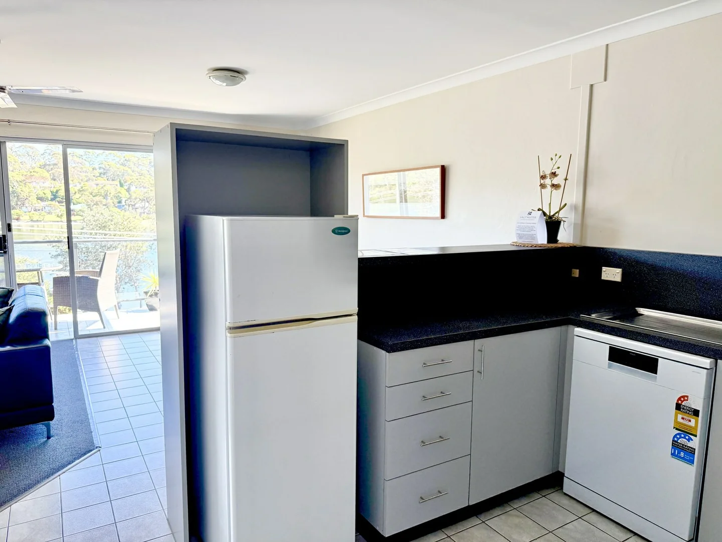 Additional image 8 of 3/142 Marine Parade, Lakes Entrance VIC 3909