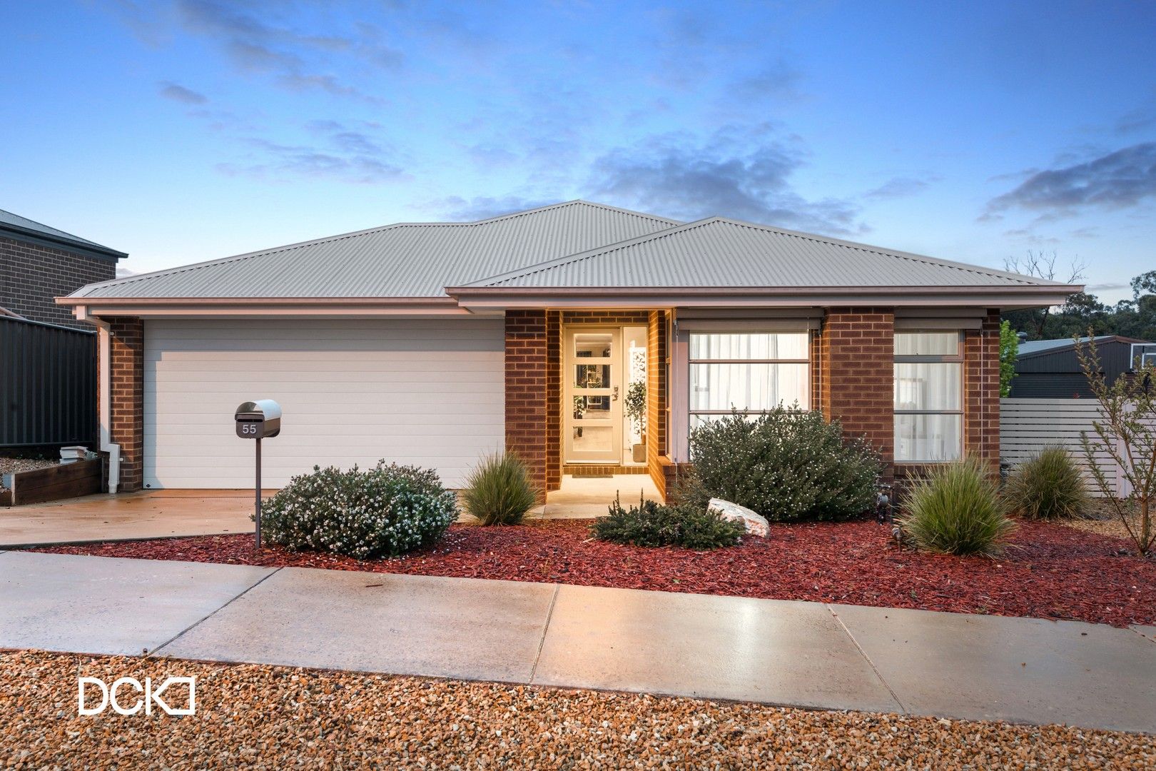 4 bedrooms House in 55 Swanson Boulevard STRATHFIELDSAYE VIC, 3551
