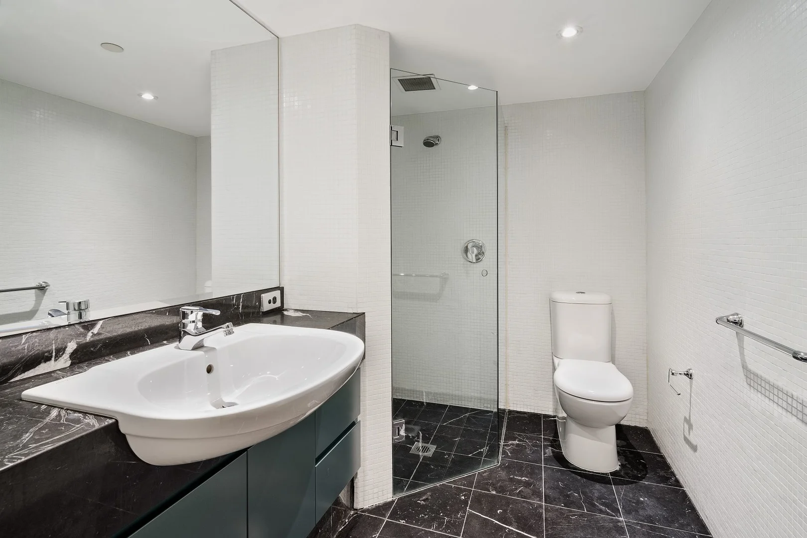 Additional image 5 of 204/2 Dind Street, Milsons Point NSW 2061