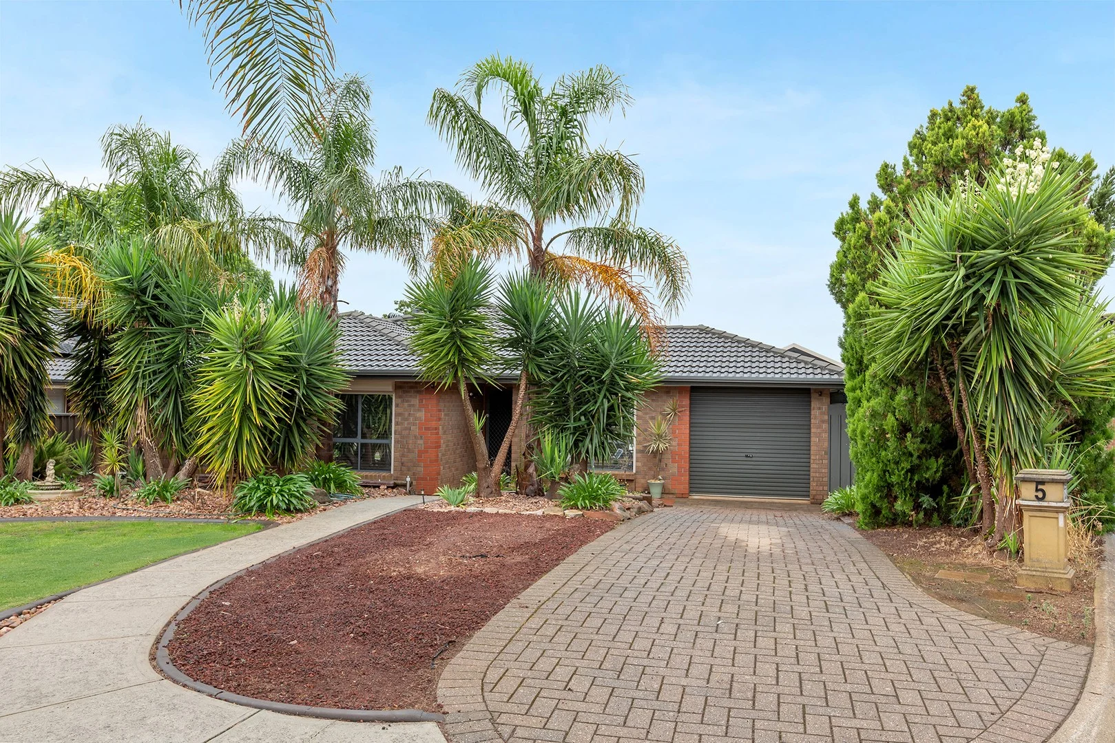 Primary image of 5 Stratford Lane, Blakeview SA 5114