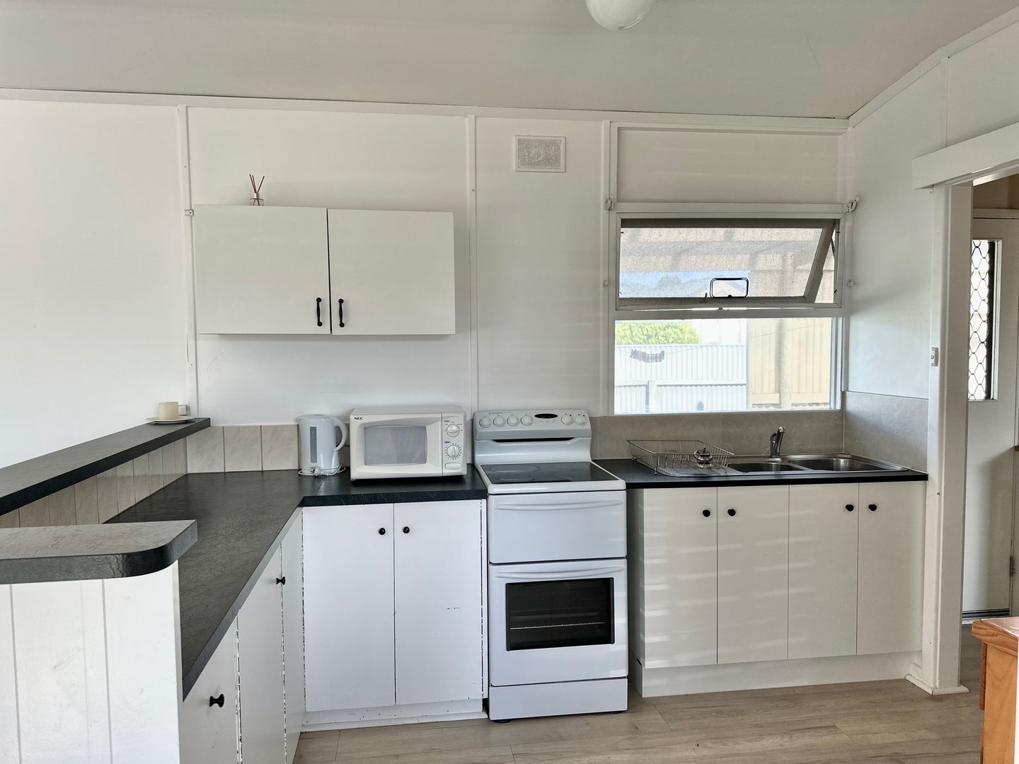 36 Victoria Street, Robe SA 5276 - House For Rent - $345 | Domain