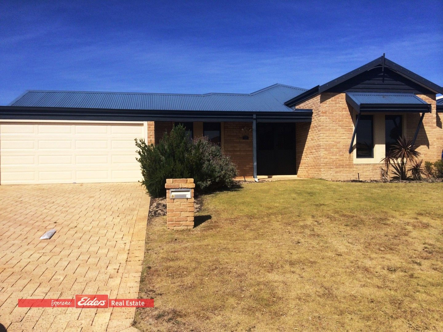 4 bedrooms House in 15 Porto Novo Mews SECRET HARBOUR WA, 6173