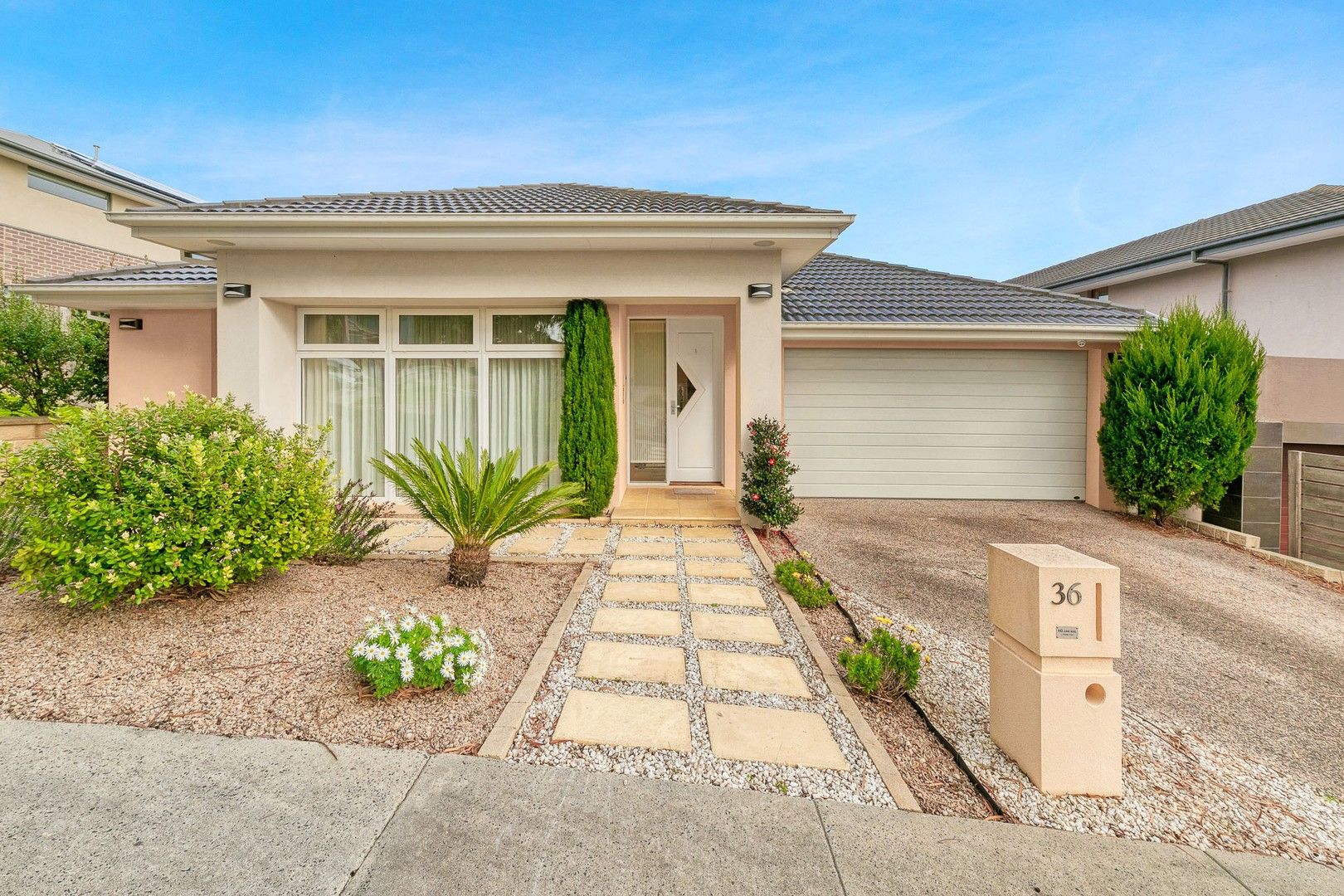 4 bedrooms House in 36 Waterhouse Way BOTANIC RIDGE VIC, 3977