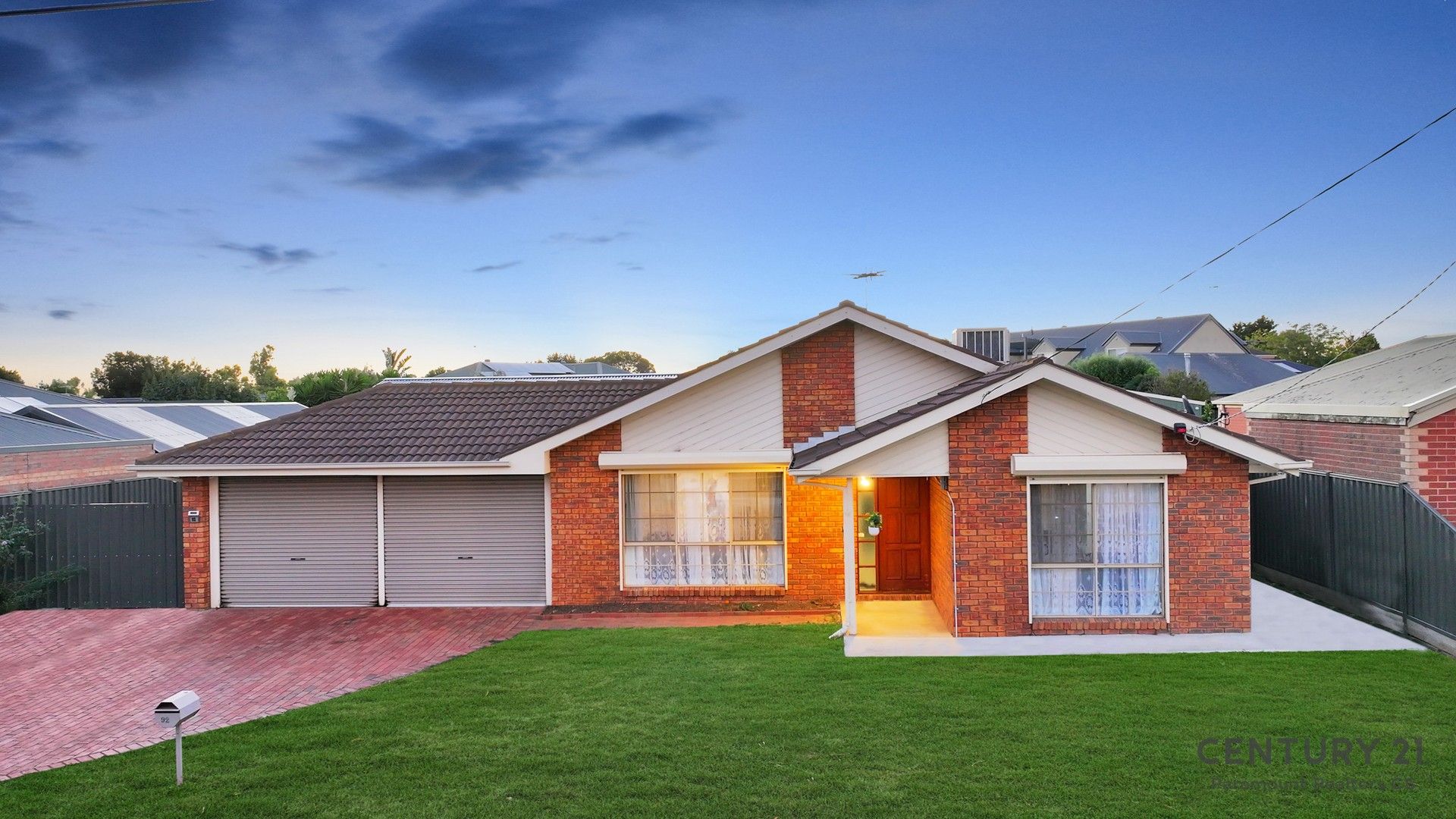 4 bedrooms House in 92 Walls Road WERRIBEE VIC, 3030