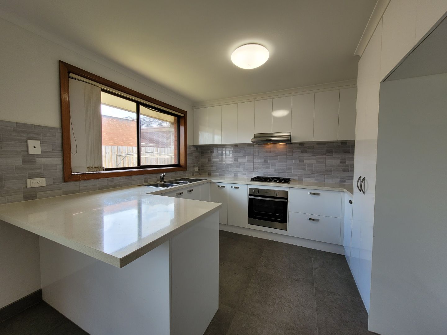 2/5 Iona Street, Clayton Property History & Address Research Domain