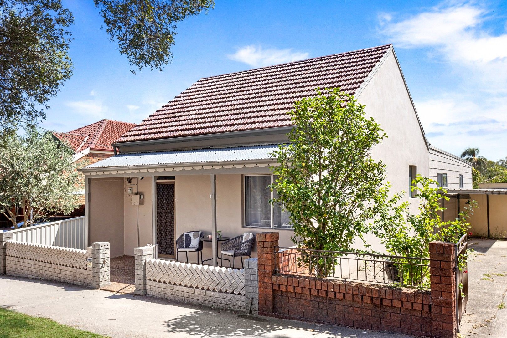 3 bedrooms House in 33 Macauley Street LEICHHARDT NSW, 2040